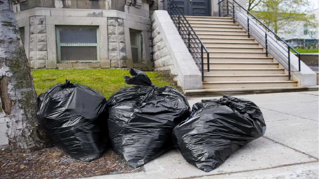 55 Gallon Garbage Bags – 0.95 Mil Thickness, 150 Count